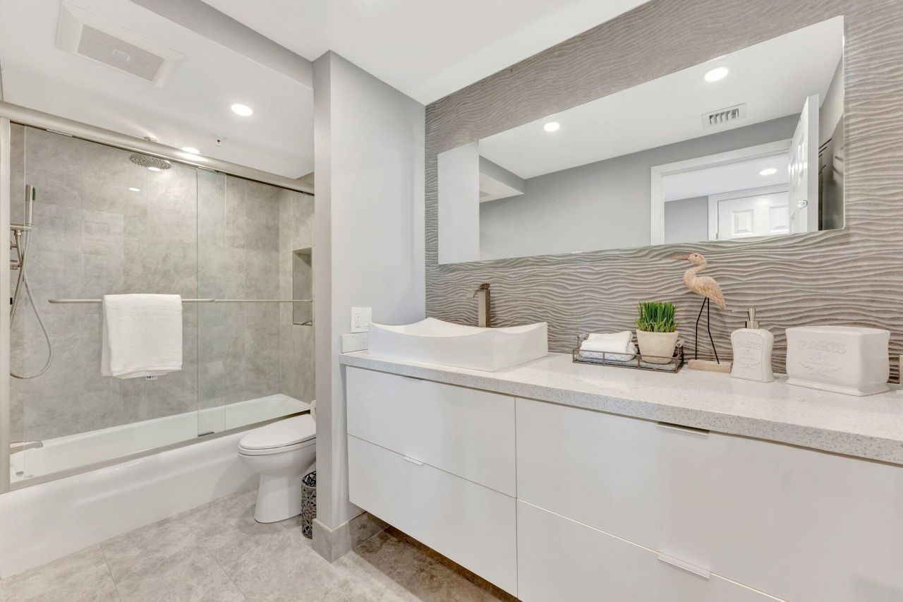 859 Jeffery Street, Unit 7030, Boca Raton, FL 33487 Photo