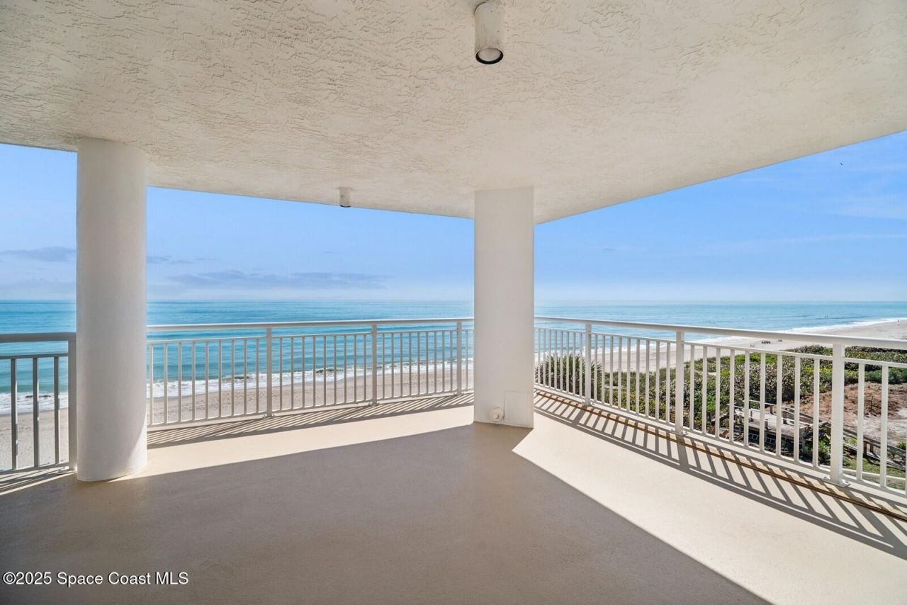 989 N Highway A1a, Unit 5, Indialantic, FL 32903 Photo