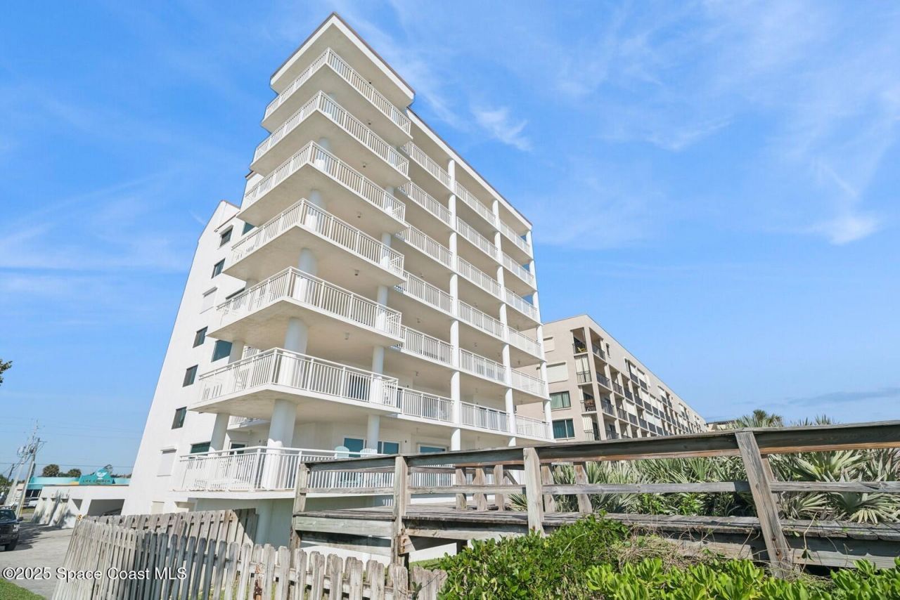 989 N Highway A1a, Unit 5, Indialantic, FL 32903 Photo