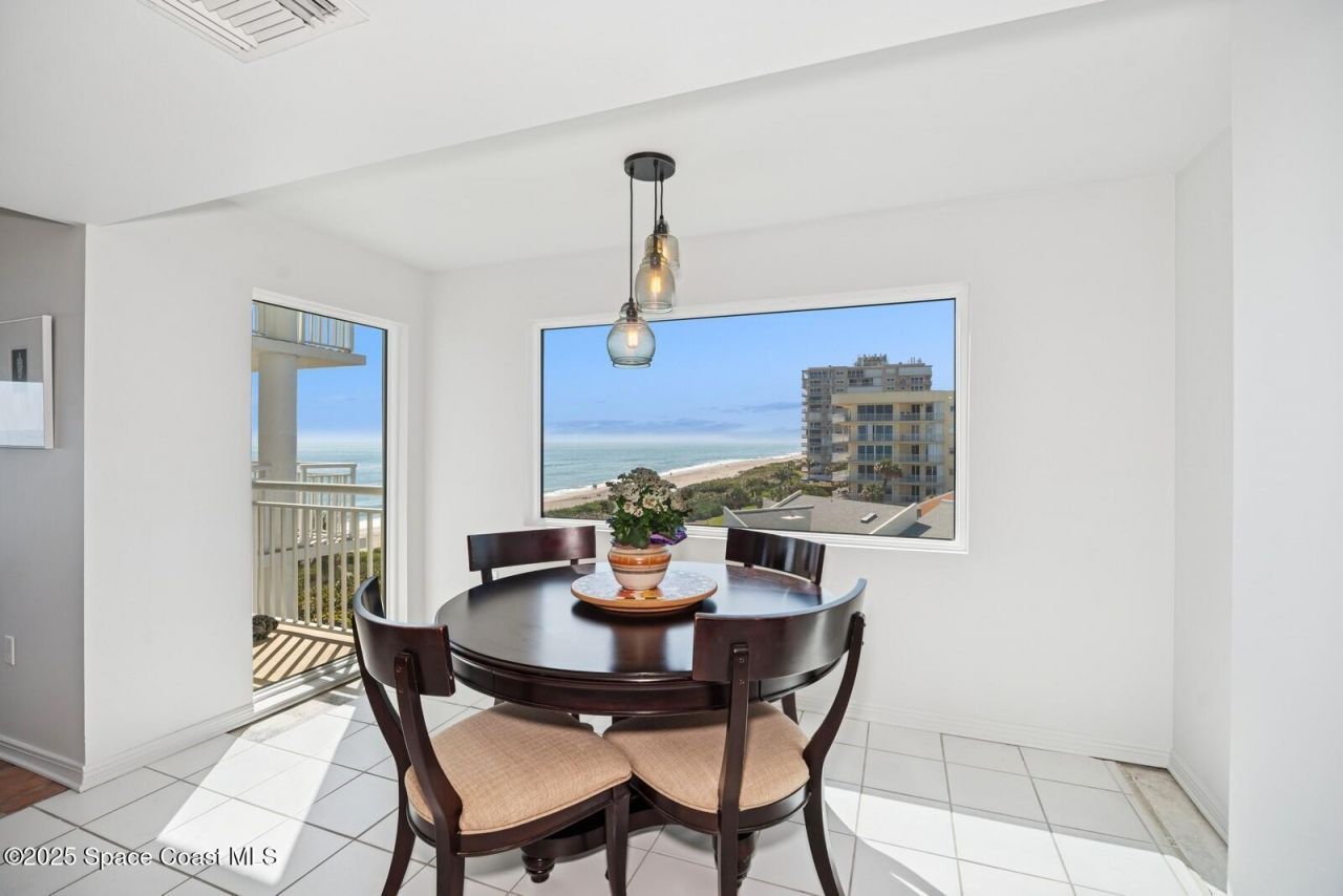 989 N Highway A1a, Unit 5, Indialantic, FL 32903 Photo