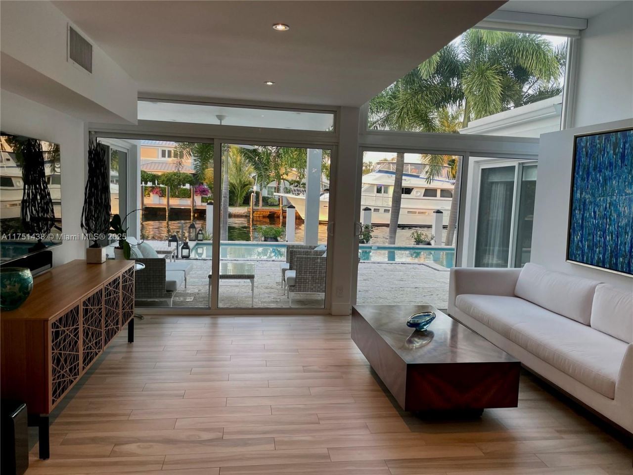 1701 SE 11th St, Fort Lauderdale, FL 33316 Photo