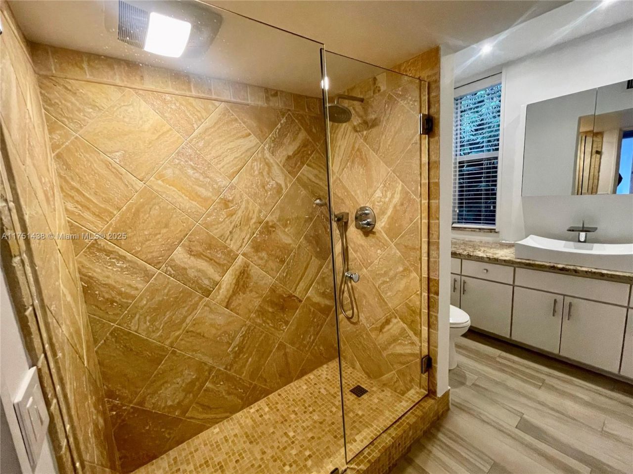 1701 SE 11th St, Fort Lauderdale, FL 33316 Photo