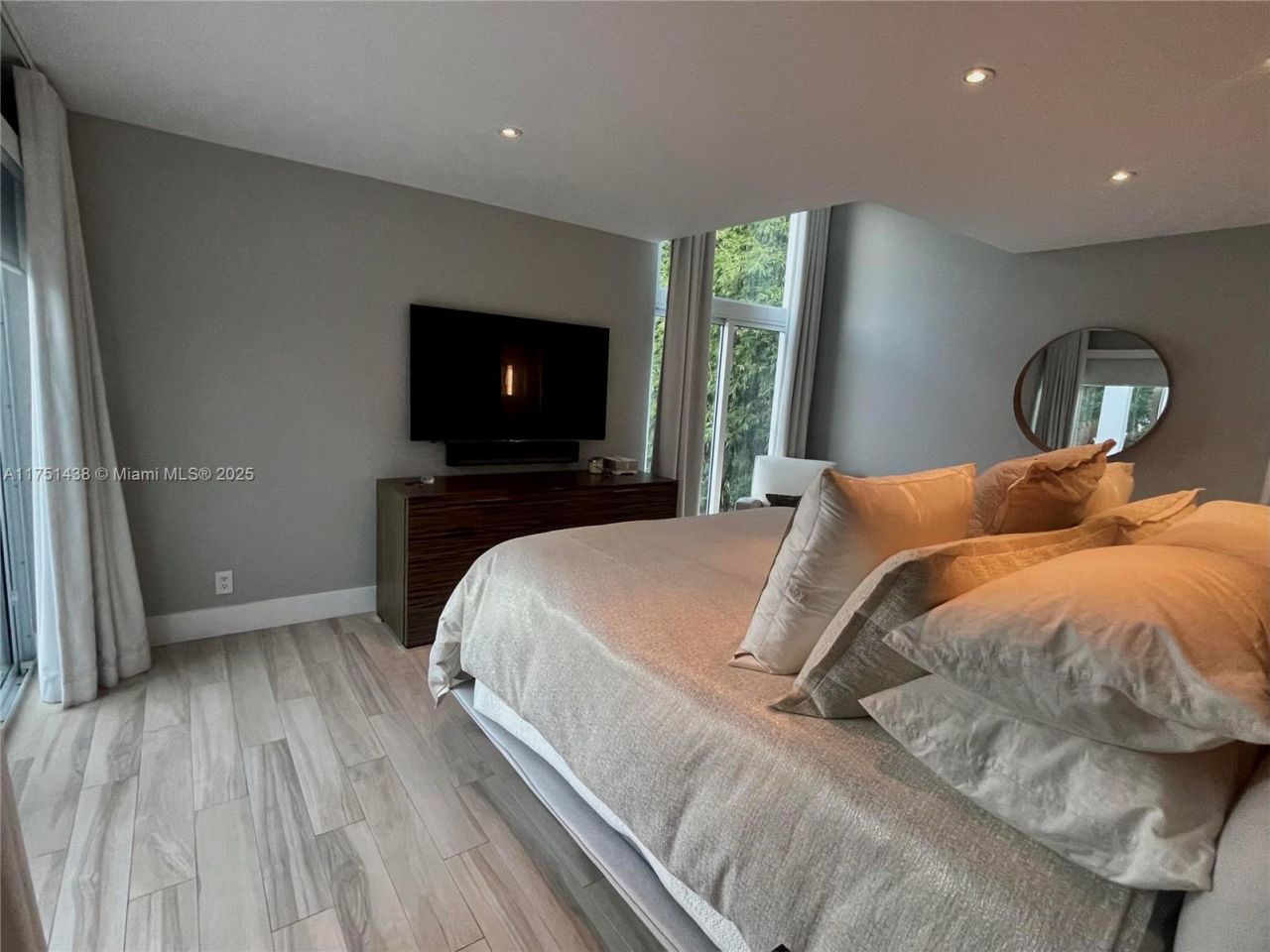 1701 SE 11th St, Fort Lauderdale, FL 33316 Photo