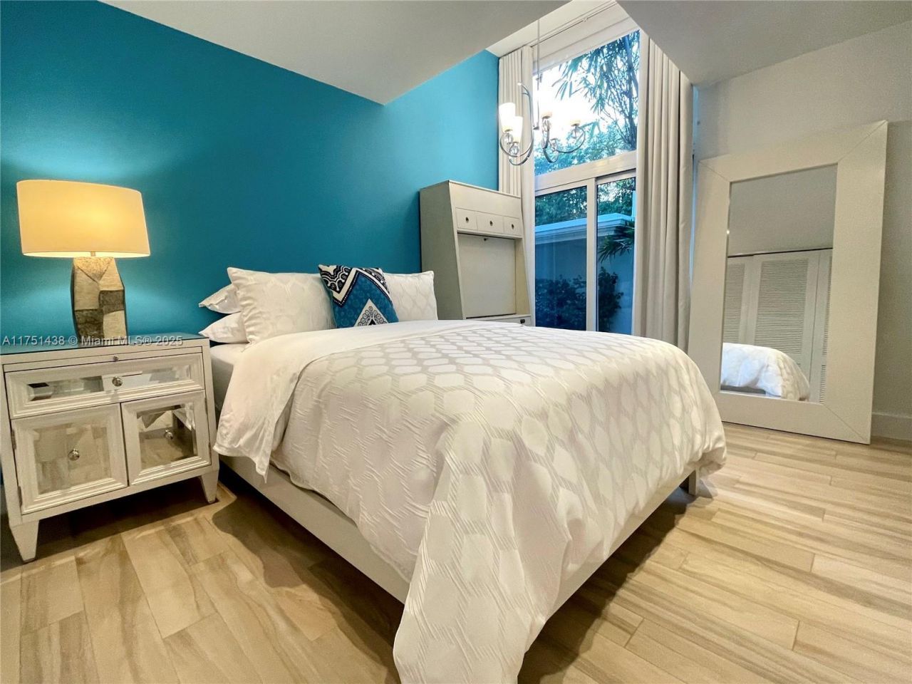 1701 SE 11th St, Fort Lauderdale, FL 33316 Photo