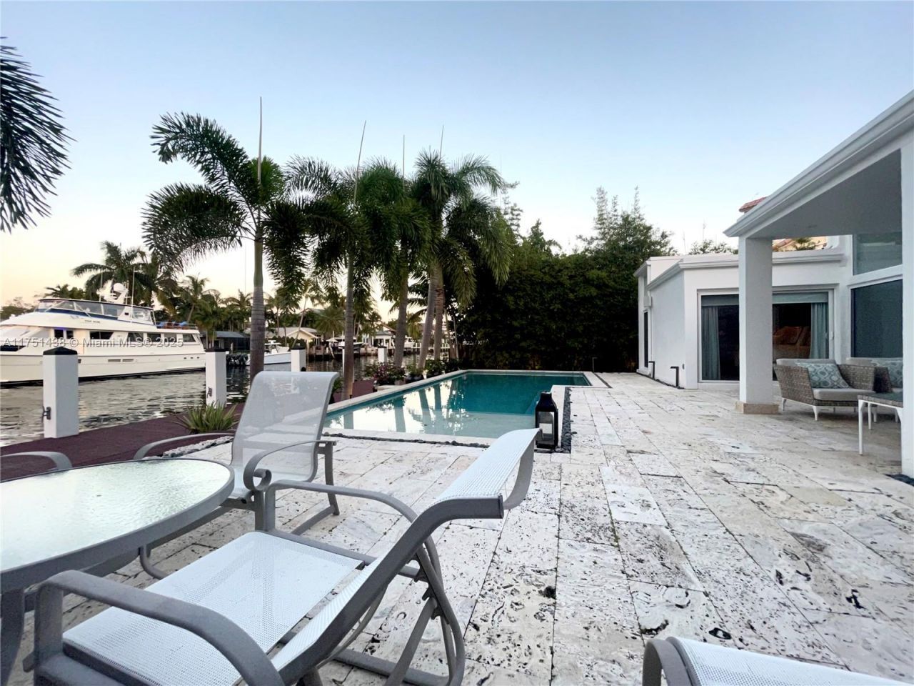 1701 SE 11th St, Fort Lauderdale, FL 33316 Photo