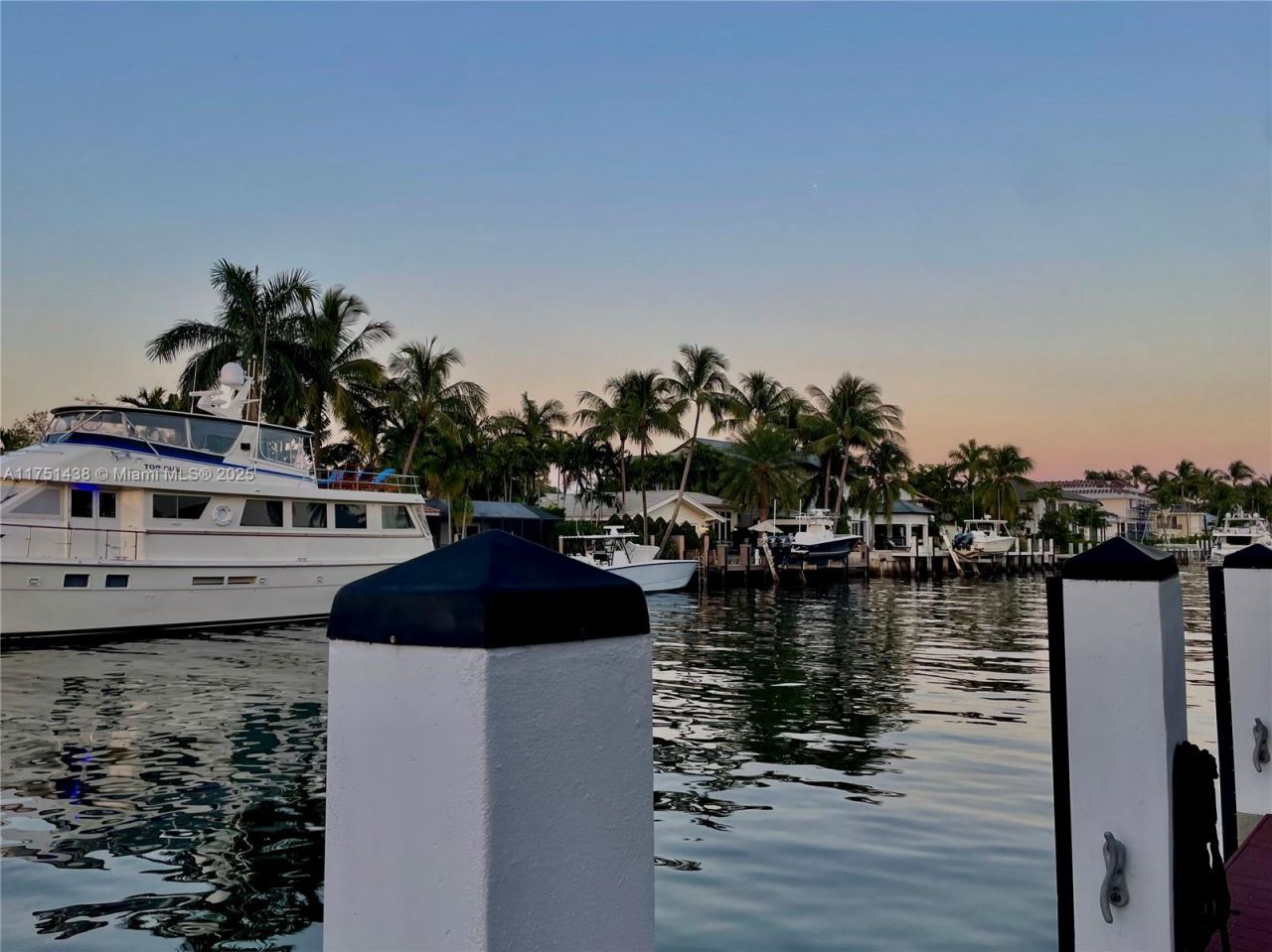 1701 SE 11th St, Fort Lauderdale, FL 33316 Photo