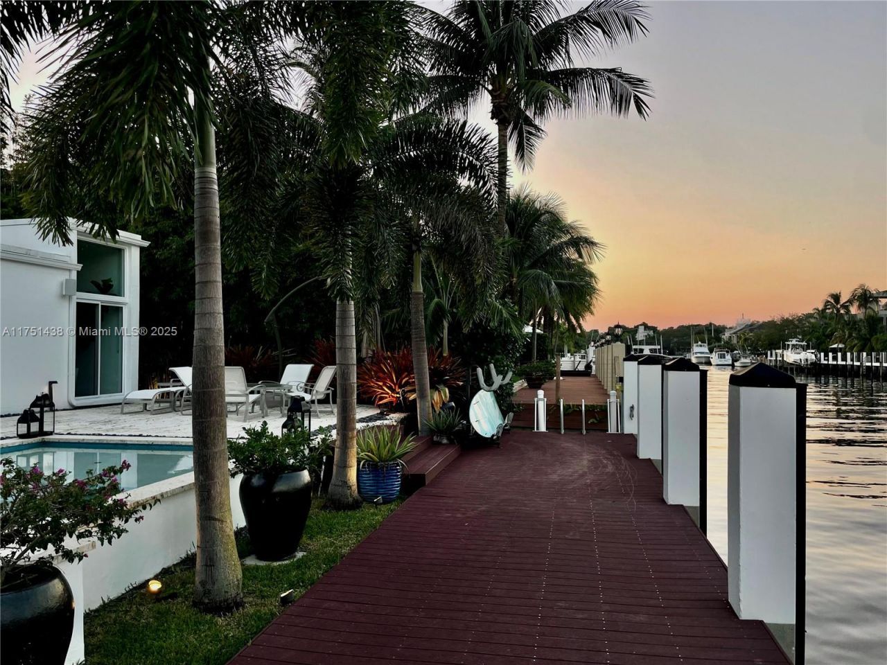 1701 SE 11th St, Fort Lauderdale, FL 33316 Photo