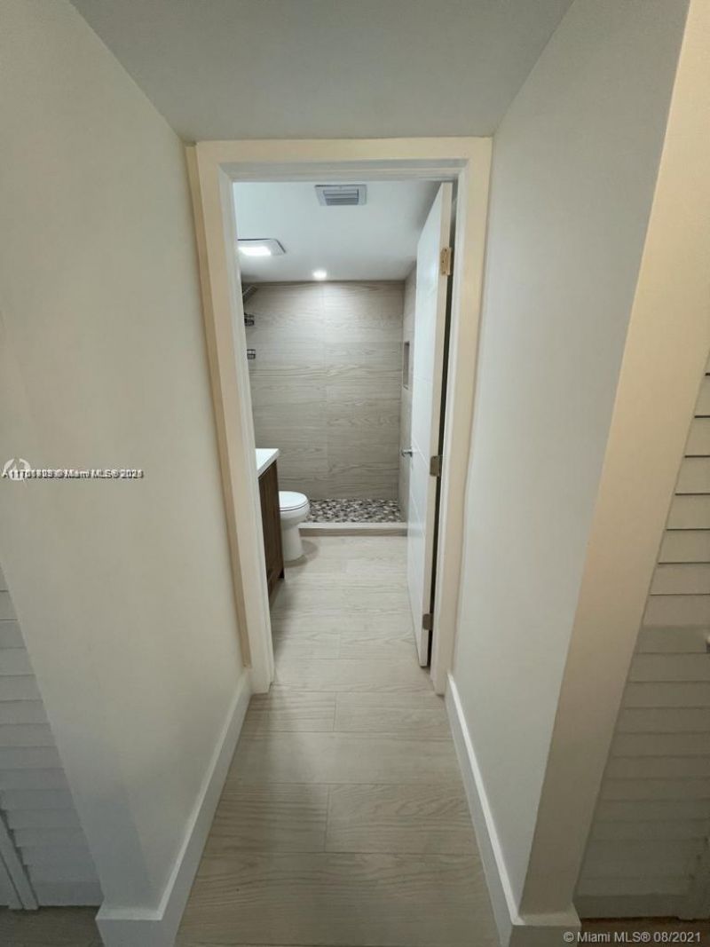 1720 NW N River Dr, Unit 503, Miami, FL 33125 Photo