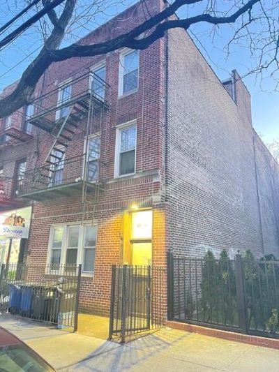 23-12 Broadway, Astoria, NY 11106 Main Photo