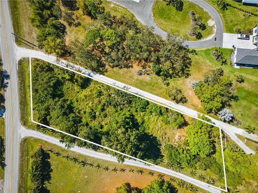 12405 Roseland Road, Sebastian, FL 32958 Photo