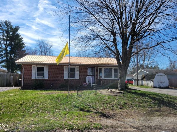 500 E 14th Street, Seymour, IN 47274