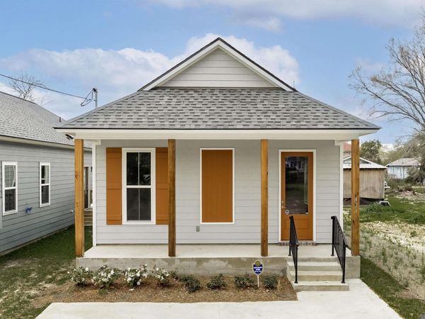 421 N 24th St, Baton Rouge, LA 70802