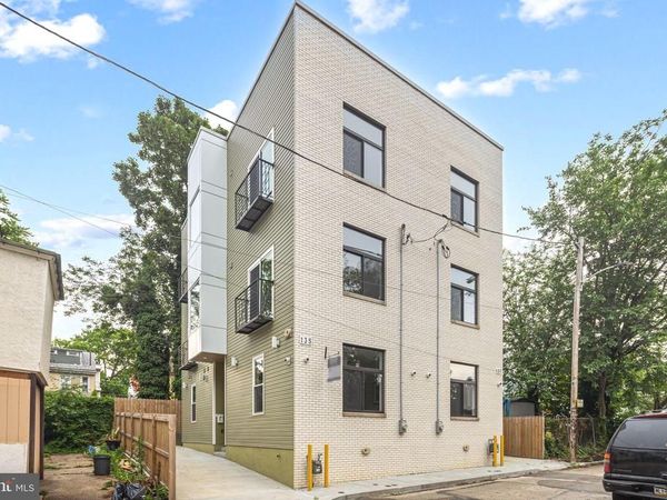 135 E SPRINGER STREET, PHILADELPHIA, PA 19119