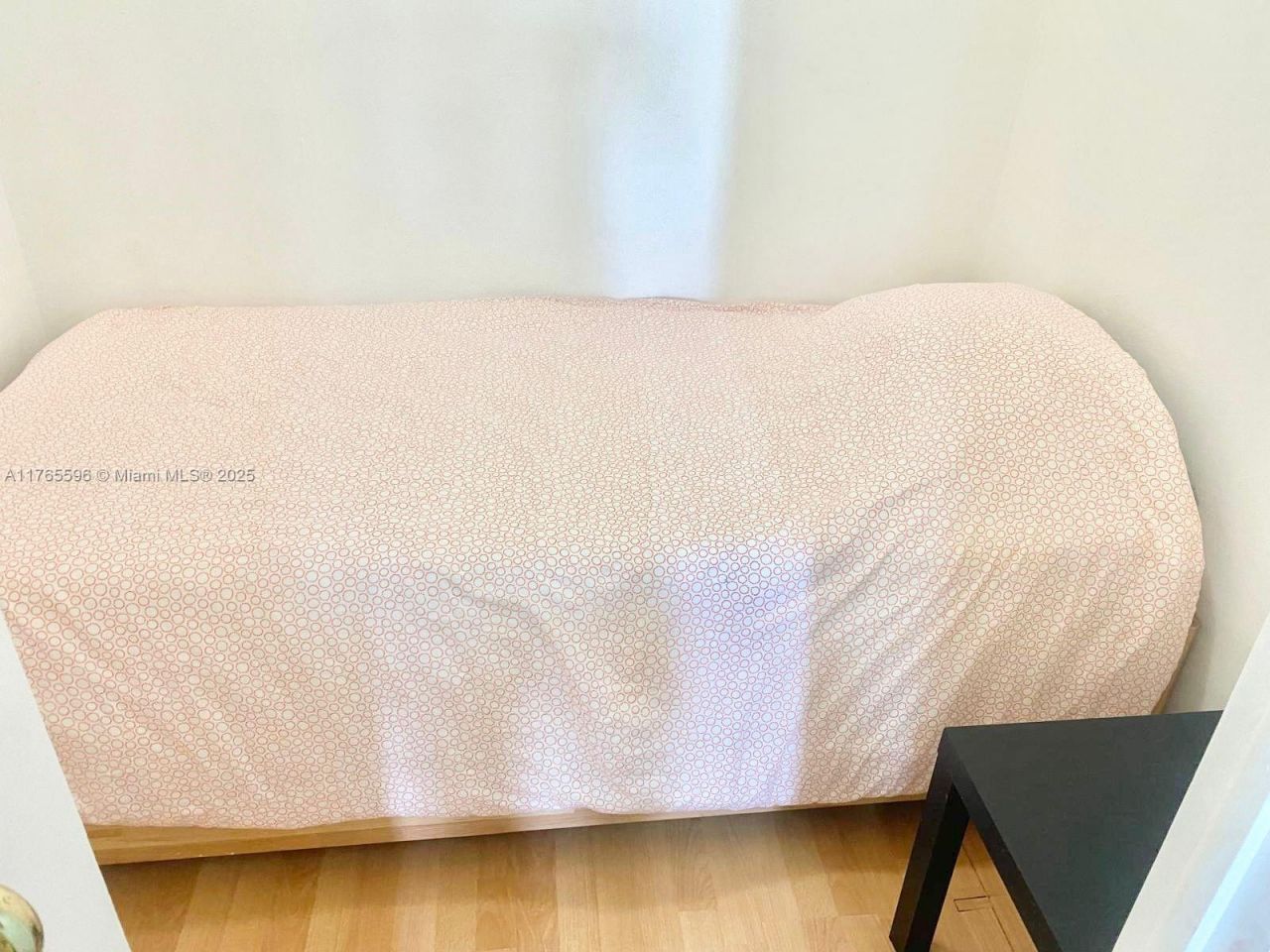 9801 Collins Ave, Unit 8M, Bal Harbour, FL 33154 Photo