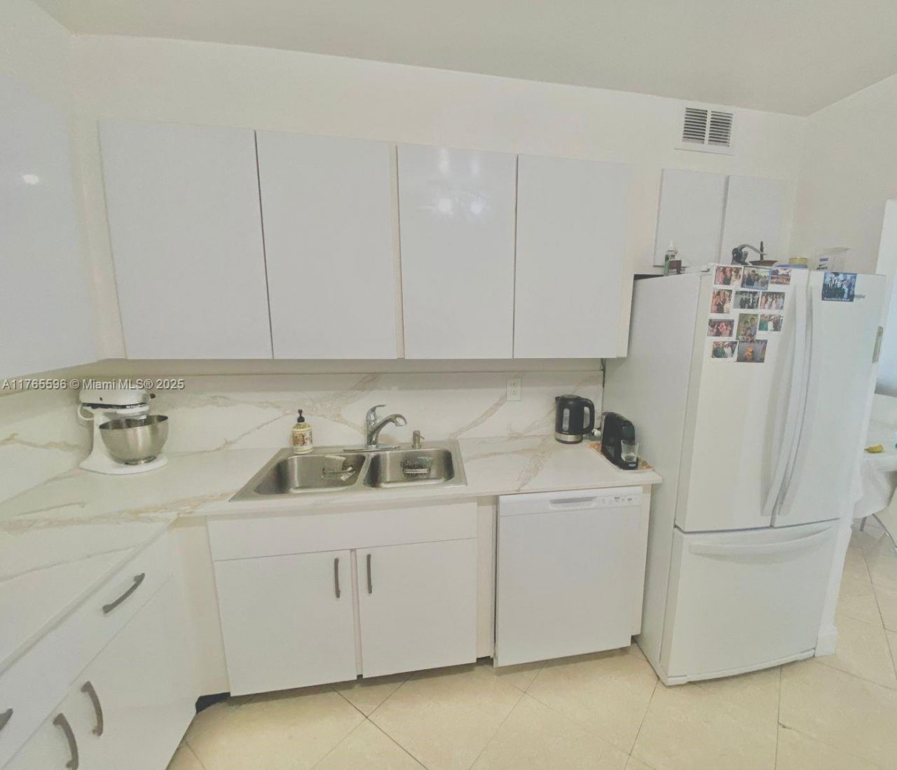 9801 Collins Ave, Unit 8M, Bal Harbour, FL 33154 Photo