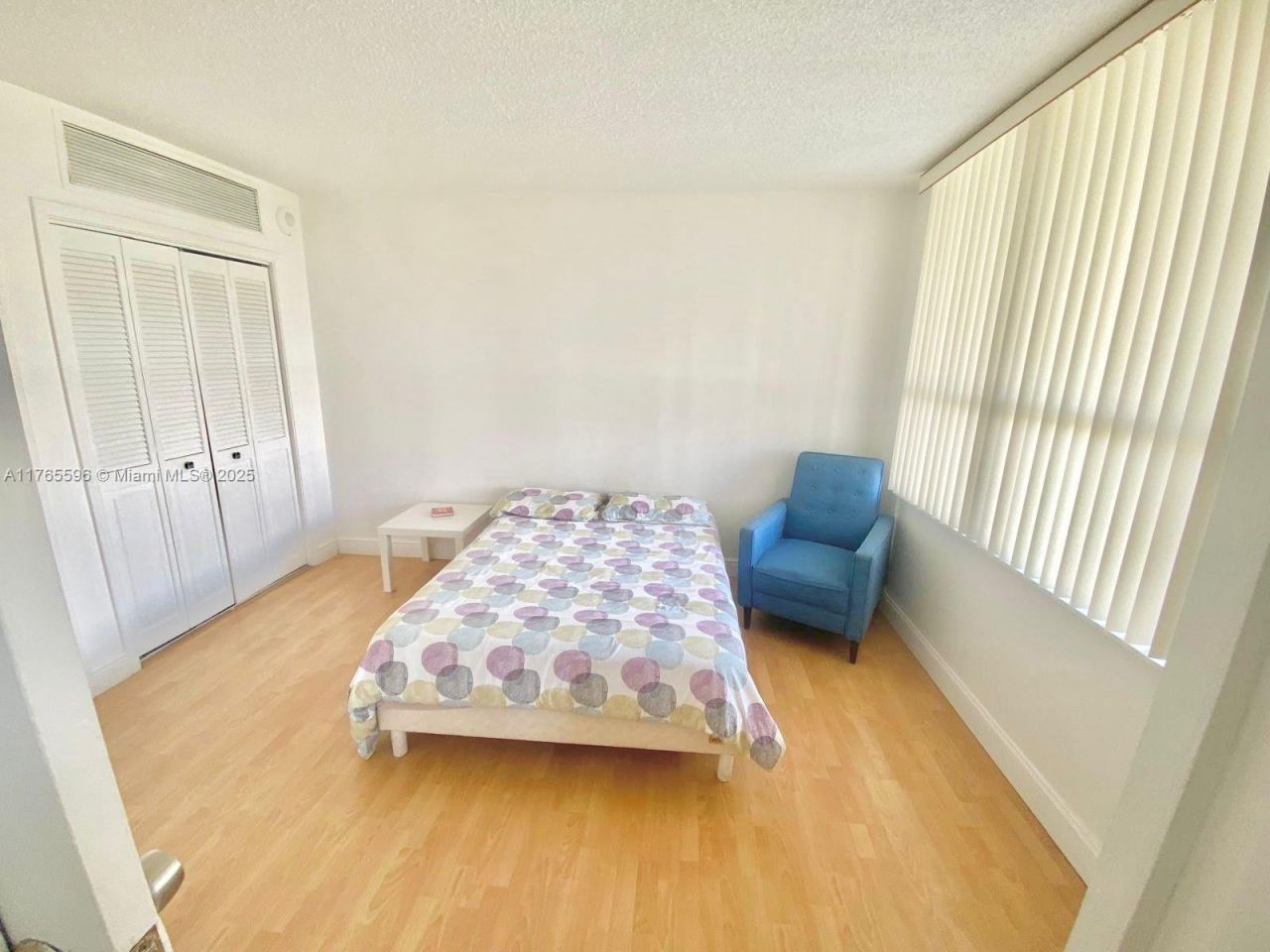 9801 Collins Ave, Unit 8M, Bal Harbour, FL 33154 Photo