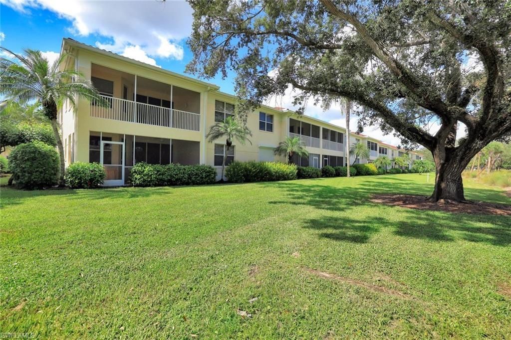 630 Lalique Cir, Unit 506, Naples, FL 34119 Photo