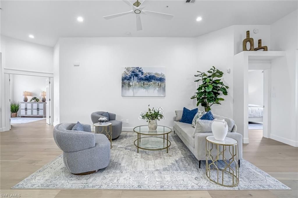 630 Lalique Cir, Unit 506, Naples, FL 34119 Photo