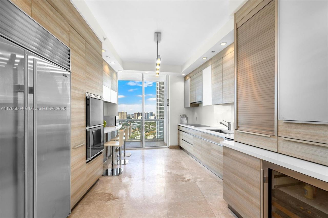 18101 Collins Ave, Unit 3604, Sunny Isles Beach, FL 33160 Photo
