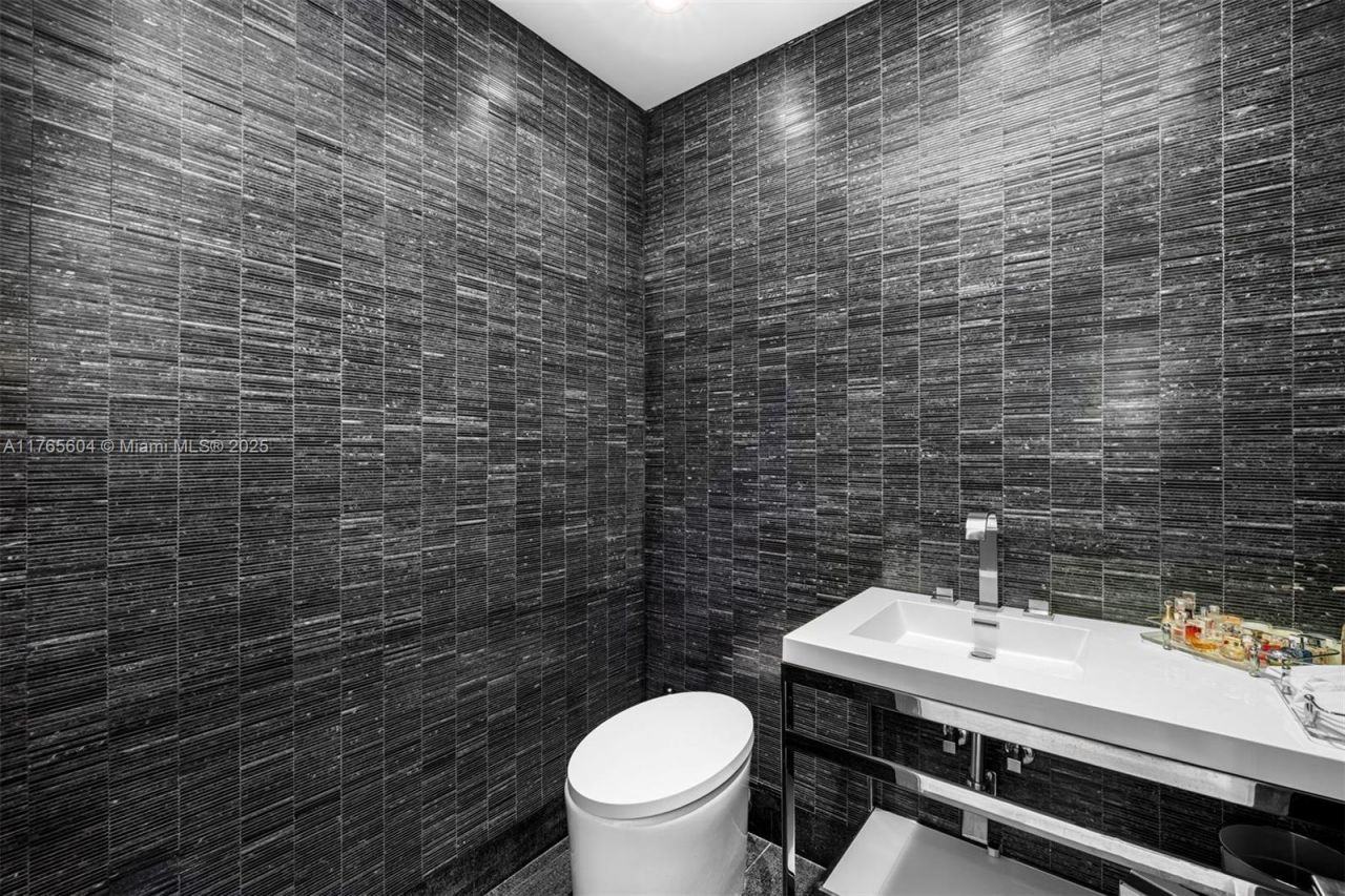 18101 Collins Ave, Unit 3604, Sunny Isles Beach, FL 33160 Photo