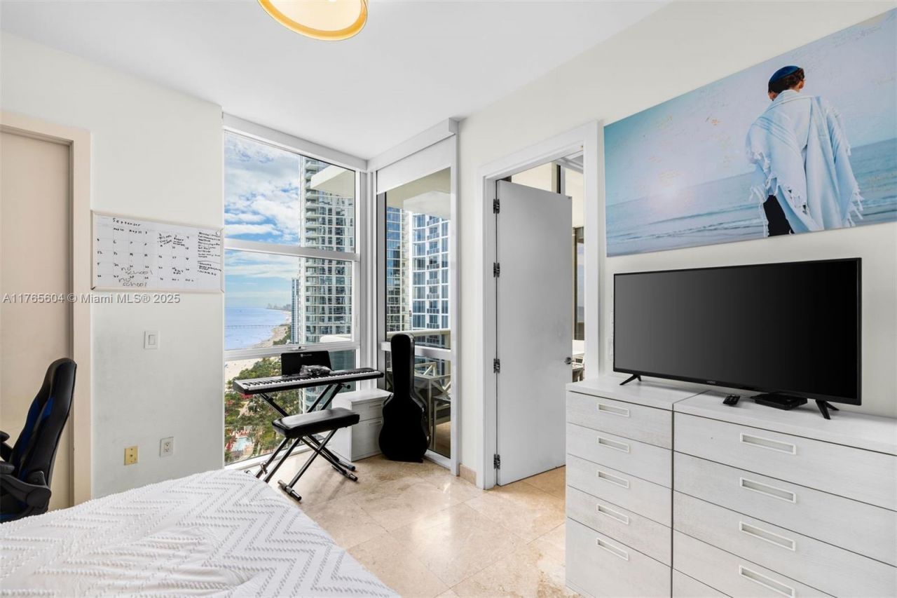 18101 Collins Ave, Unit 3604, Sunny Isles Beach, FL 33160 Photo