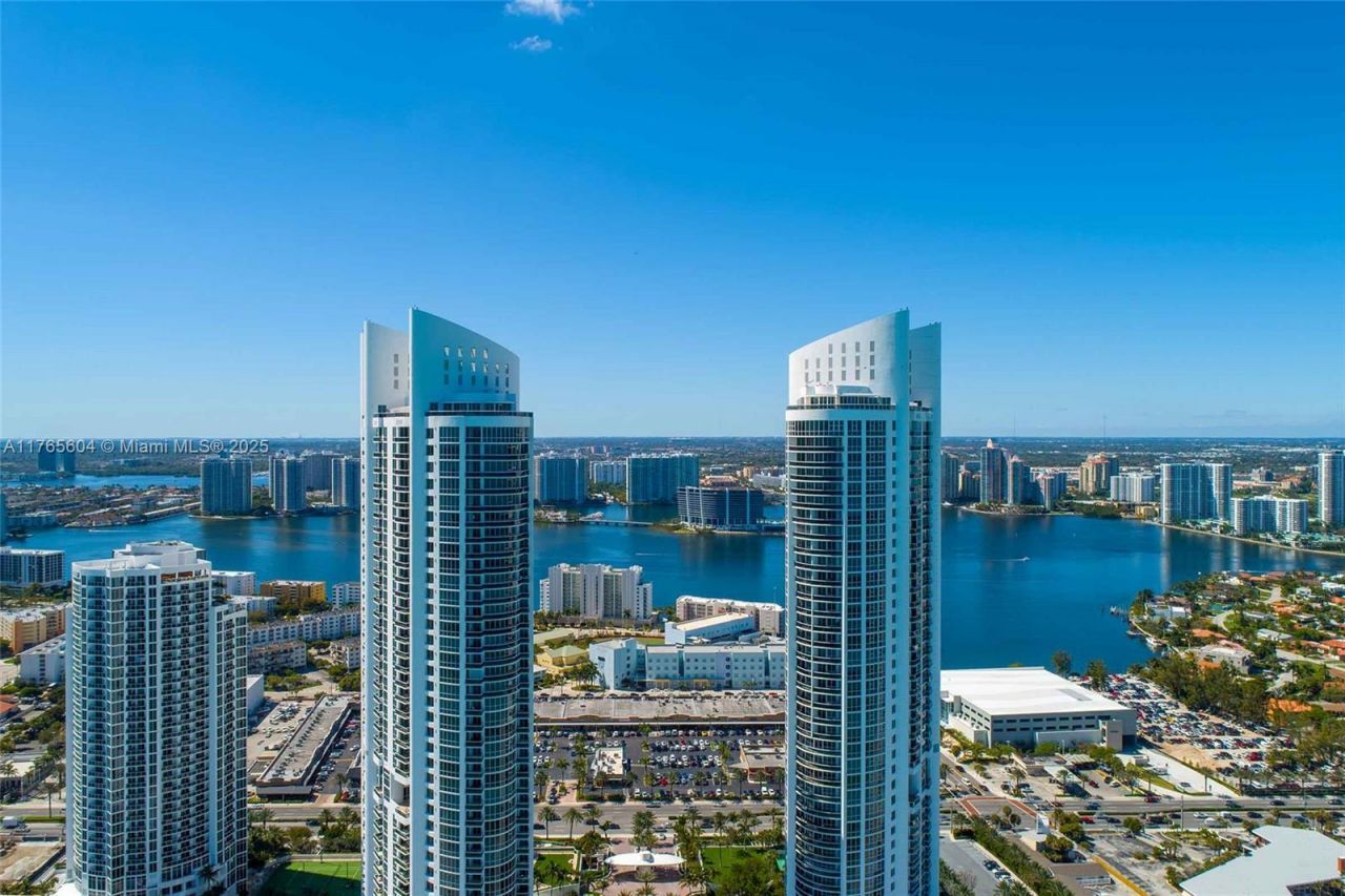 18101 Collins Ave, Unit 3604, Sunny Isles Beach, FL 33160 Photo