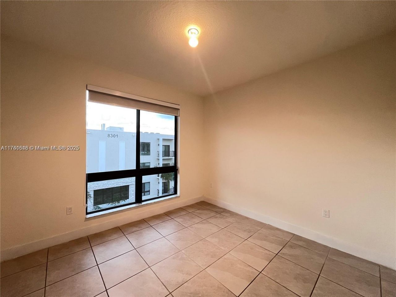 8265 NW 41st St, Unit C-405, Doral, FL 33166 Photo