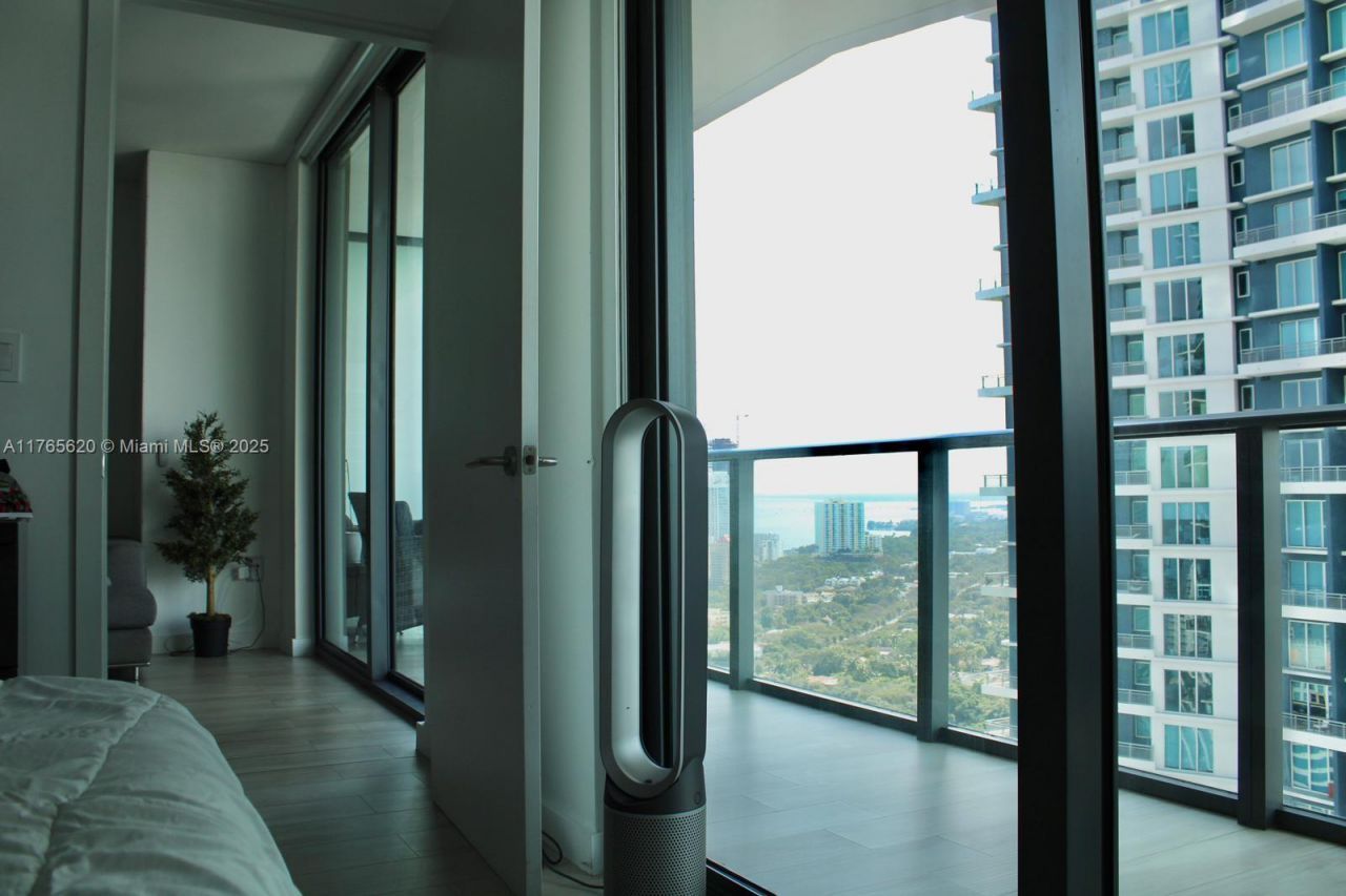 1300 S Miami Ave, Unit 3108, Miami, FL 33130 Photo