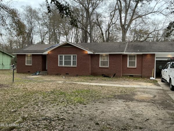 3952 Meadowlane Drive, Jackson, MS 39206