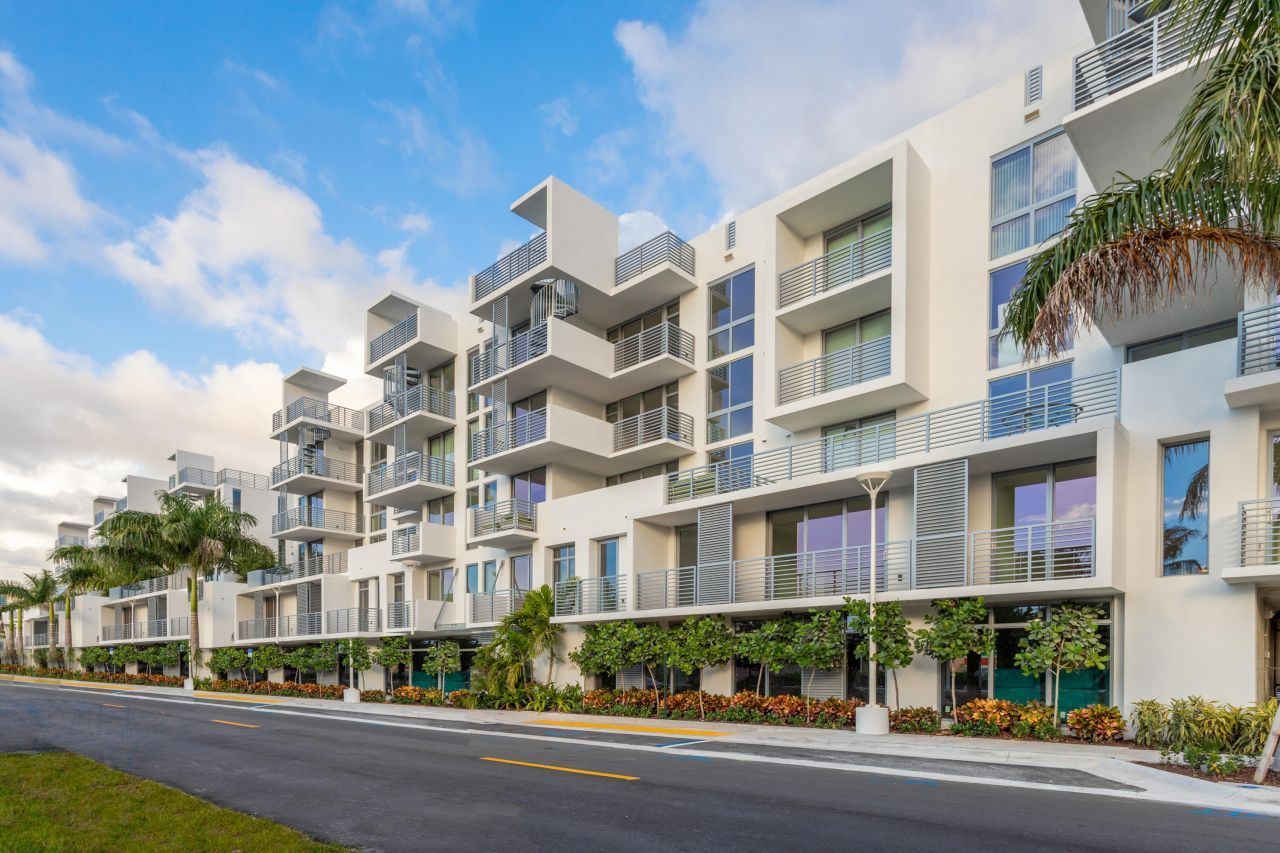 111 SE 1st Avenue, Unit 210, Delray Beach, FL 33444 Photo