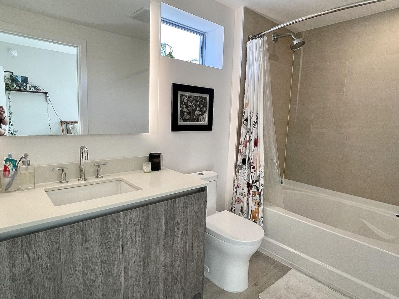 111 SE 1st Avenue, Unit 210, Delray Beach, FL 33444 Photo