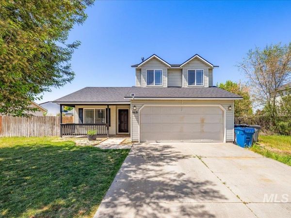 1621 S Woodland Dr, Nampa, ID 83686