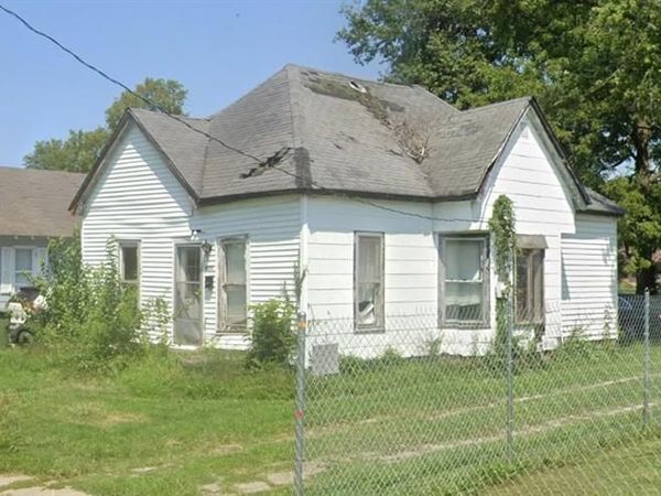 820 S 20th Street, Mount Vernon, IL 62864