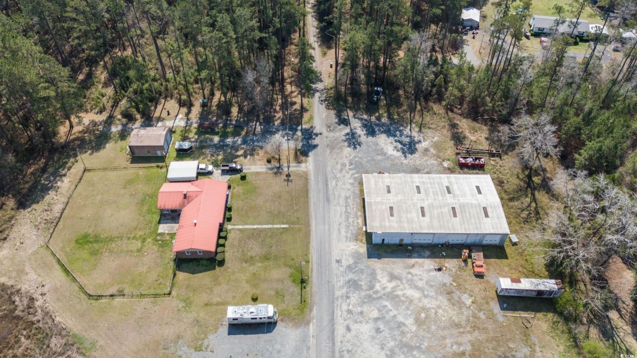 77 Towhee St. Photo 17