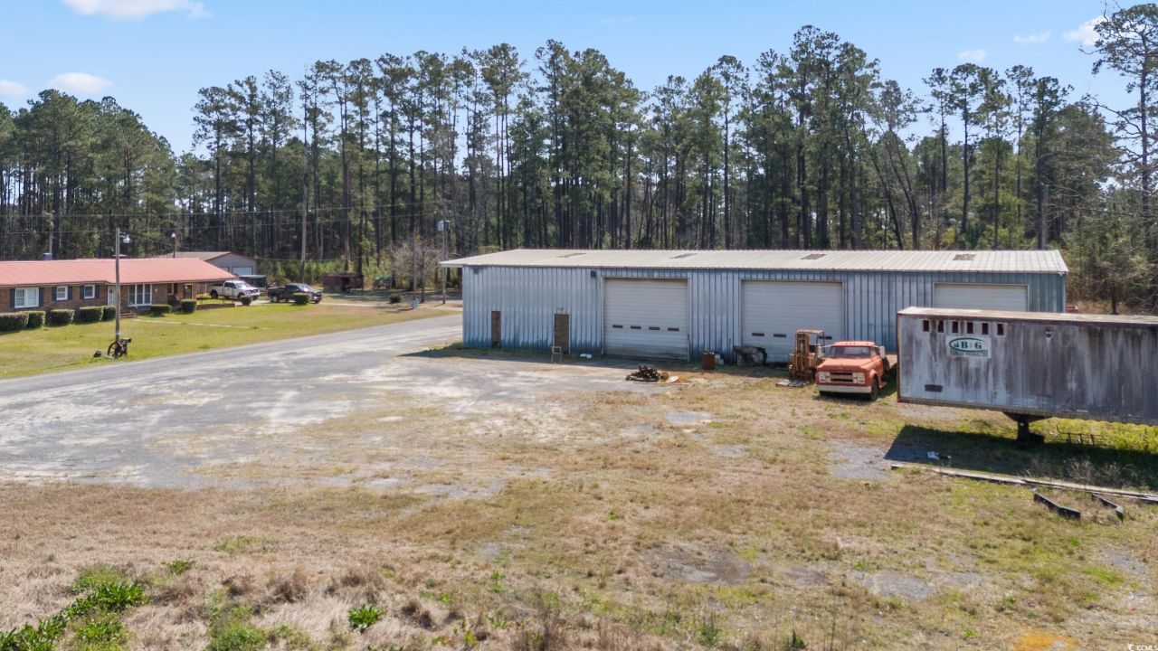 77 Towhee St. Photo 21