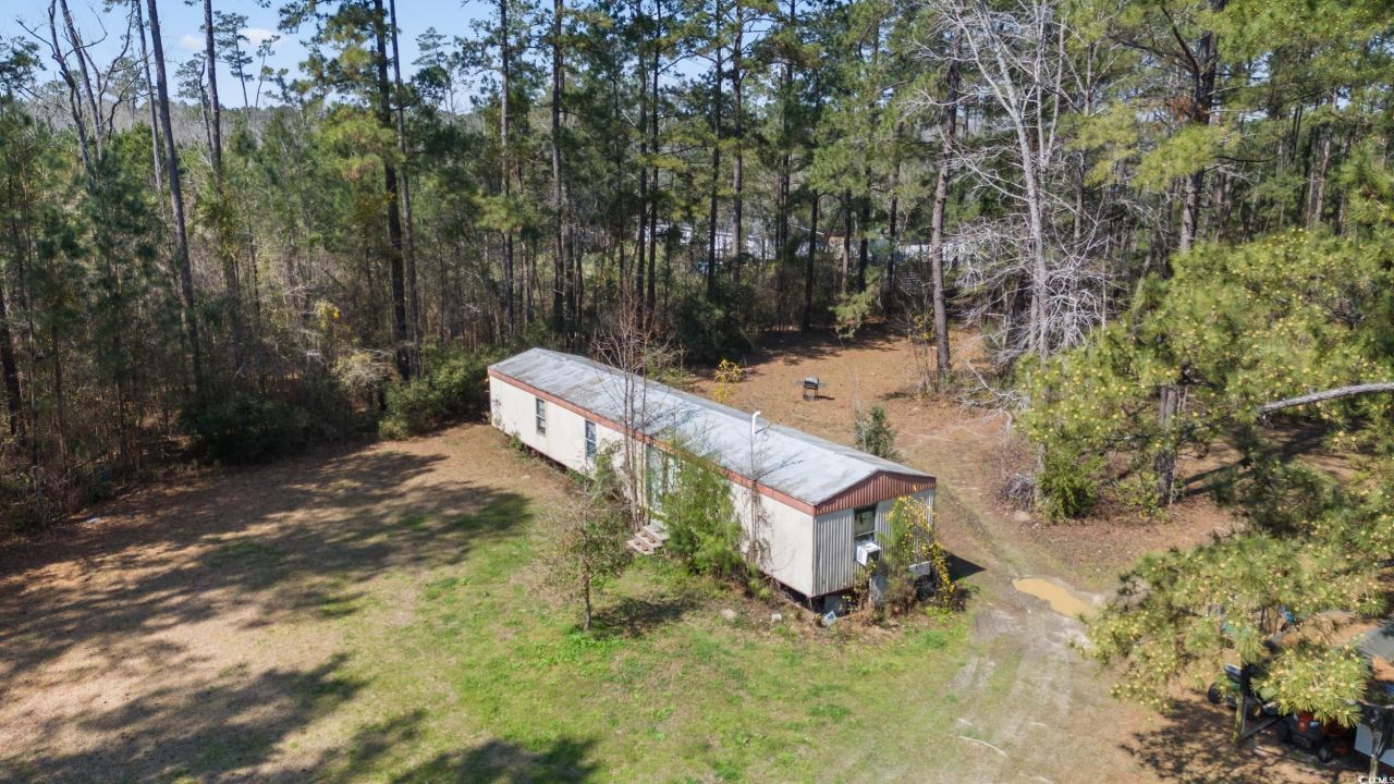 77 Towhee St. Photo 7