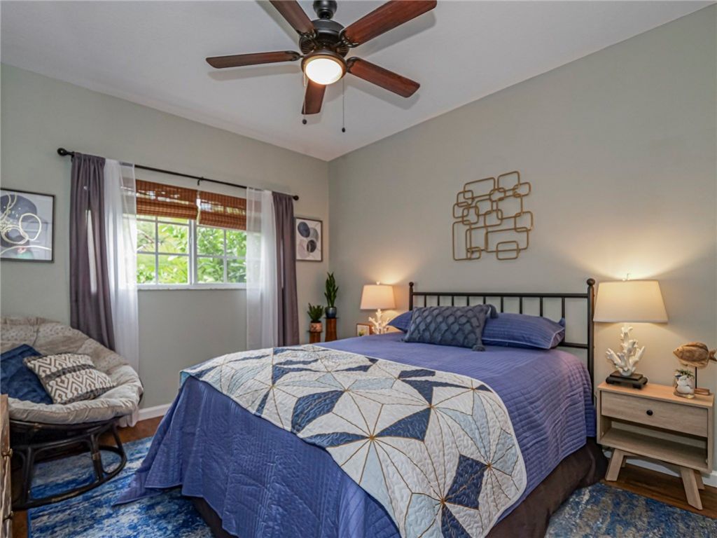 536 7th Square, Unit 103, Vero Beach, FL 32962 Photo