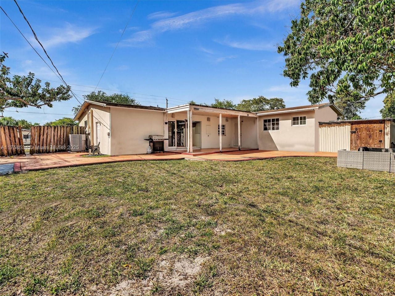 4401 Johnson St, Hollywood, FL 33021 Photo