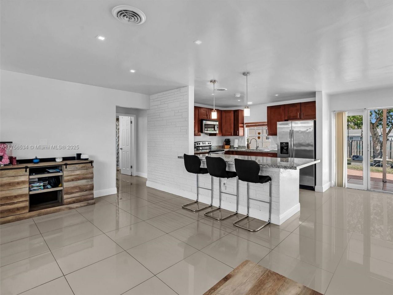 4401 Johnson St, Hollywood, FL 33021 Photo