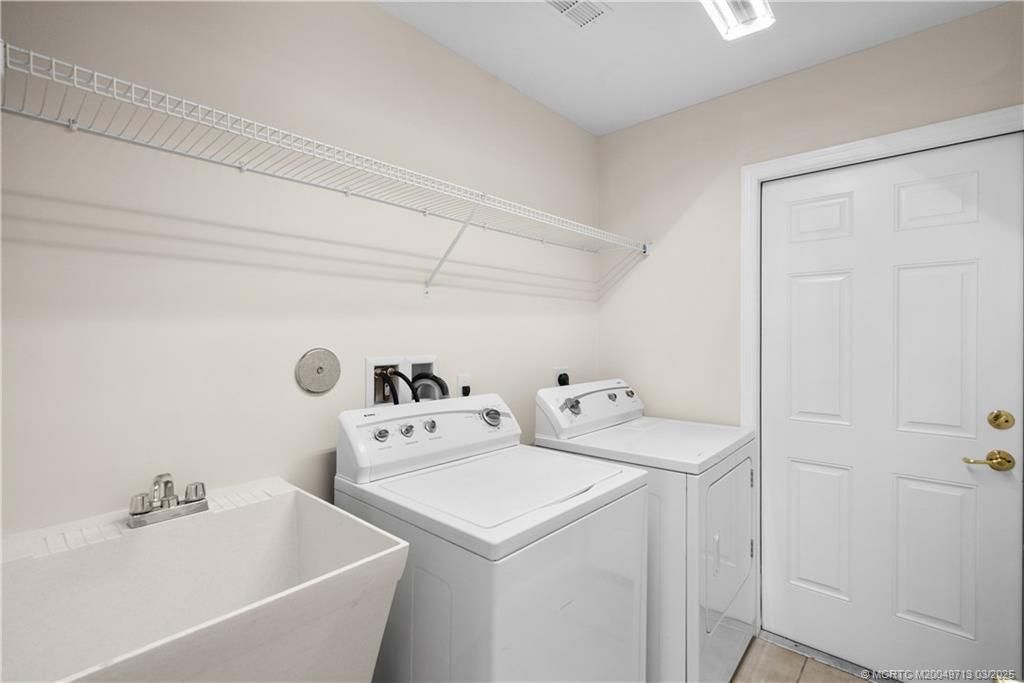 10472 SW Ashlyn Way, Port Saint Lucie, FL 34987 Photo