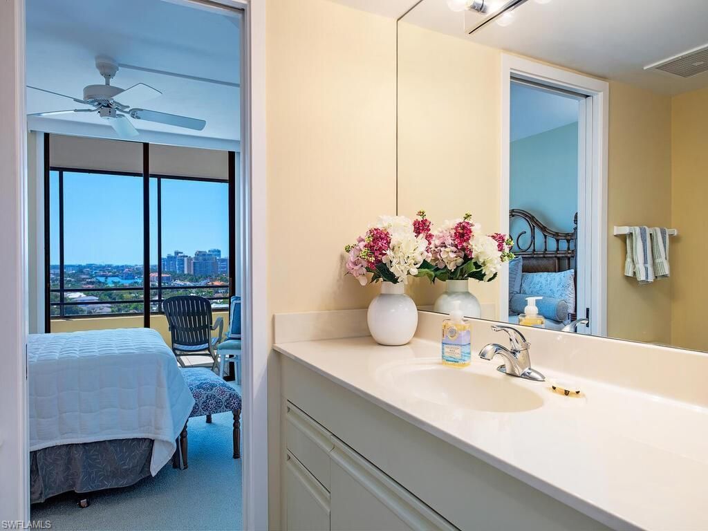 5555 Heron Point Dr, Unit 1602, Naples, FL 34108 Photo