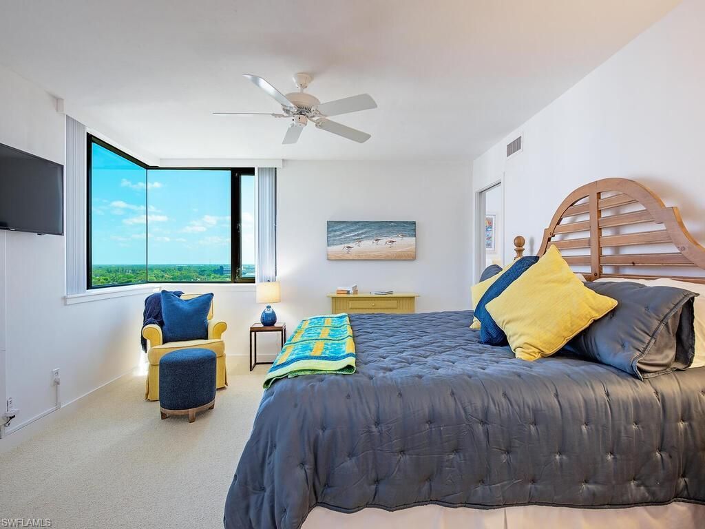 5555 Heron Point Dr, Unit 1602, Naples, FL 34108 Photo
