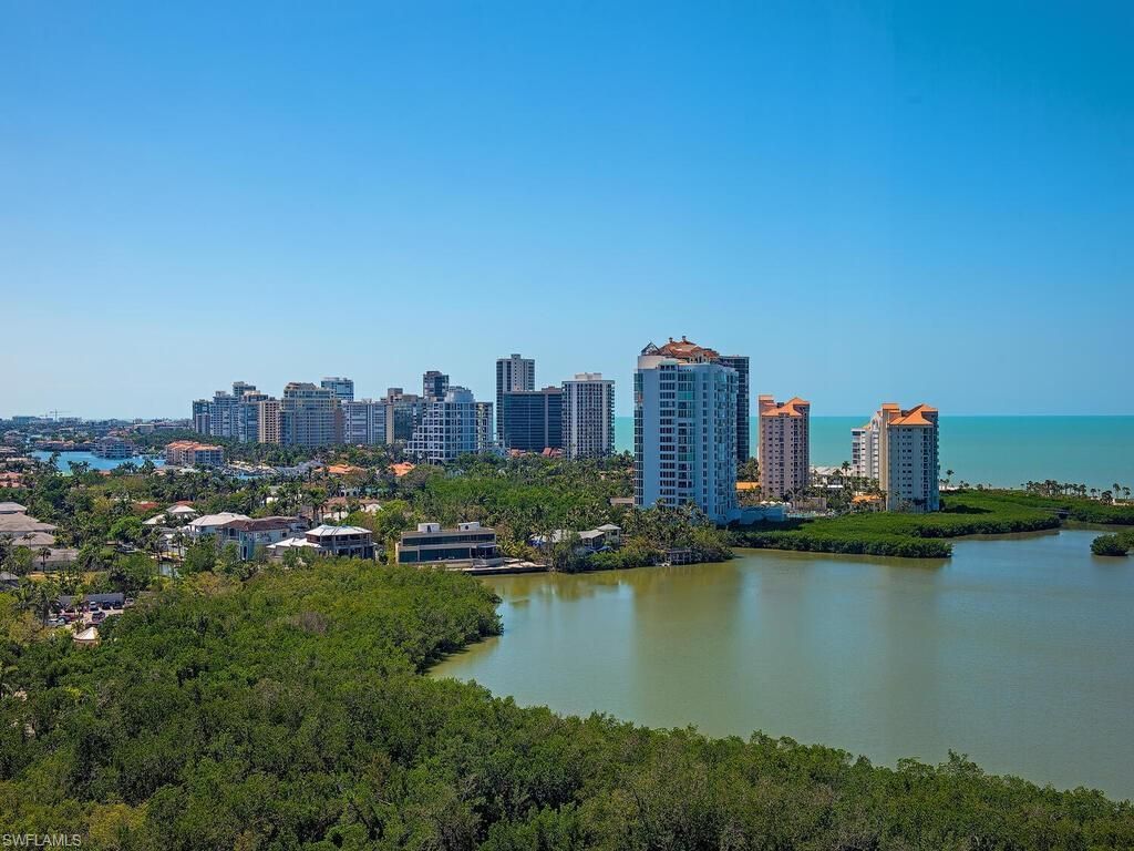 5555 Heron Point Dr, Unit 1602, Naples, FL 34108 Photo