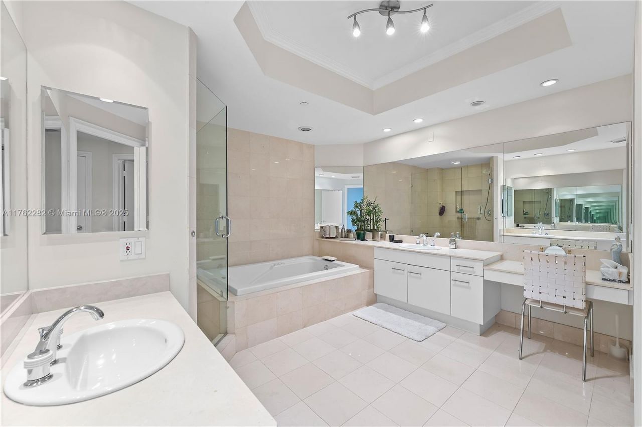 21150 Point Pl, Unit 1102, Aventura, FL 33180 Photo