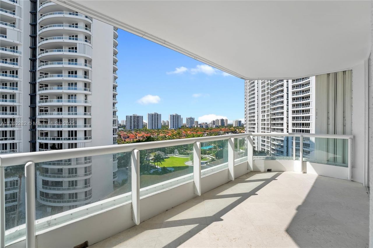 21150 Point Pl, Unit 1102, Aventura, FL 33180 Photo