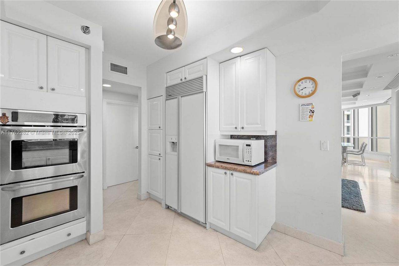 21150 Point Pl, Unit 1102, Aventura, FL 33180 Photo