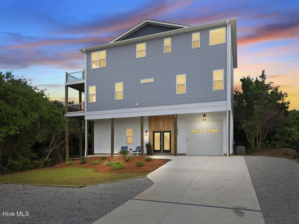 1707 Emerald Drive, Emerald Isle, NC 28594