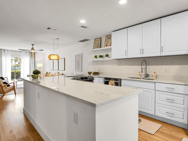 8799 Bella Vista Drive, Unit 2780, Boca Raton, FL 33433