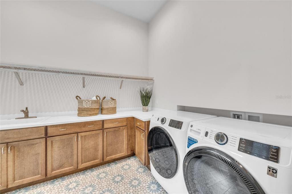 8847 Colonels Court, Sarasota, FL 34240 Photo