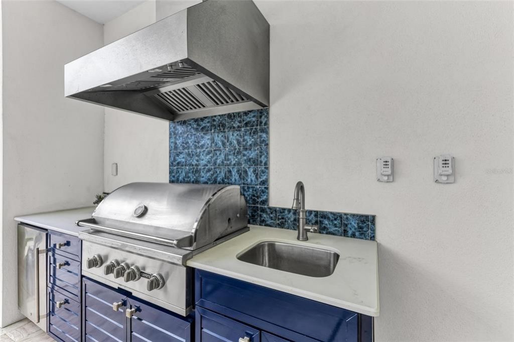 8847 Colonels Court, Sarasota, FL 34240 Photo